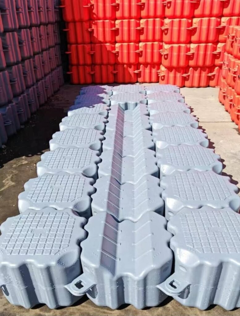 Ponton za jet ski 1,5x4 metra pogled sprijeda